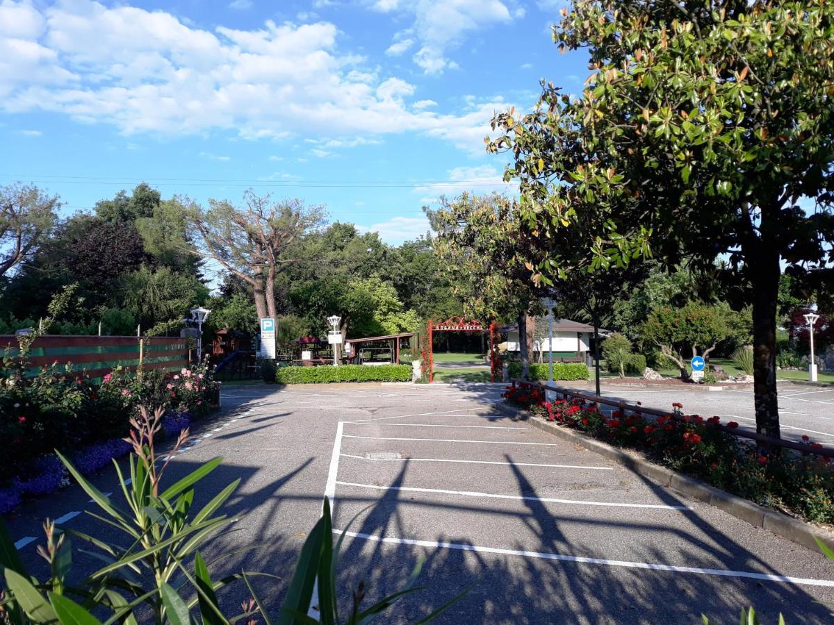 Dogana Vecchia - Hotel & Residence B&B Ristorante & Pizzeria Trivignano Udinese Ngoại thất bức ảnh